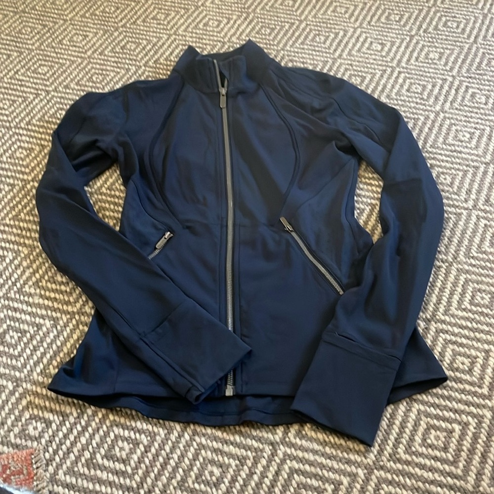 Lululemon define jacket navy blue size 4 excellent condition